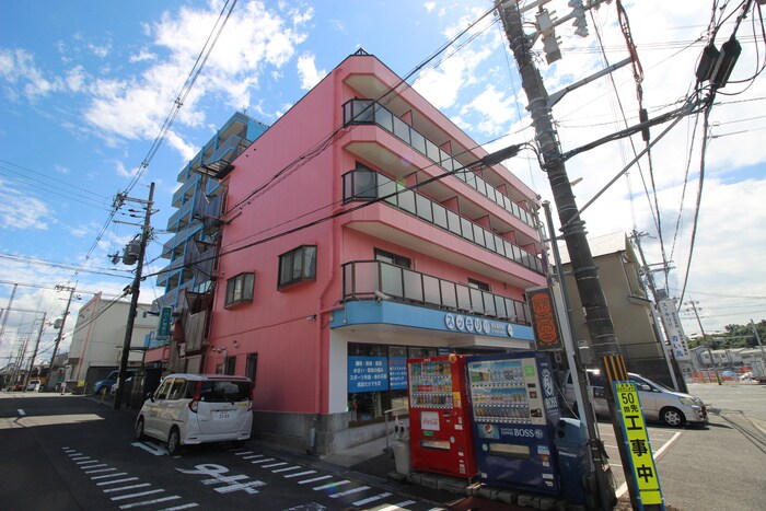 ハートビルの物件外観写真