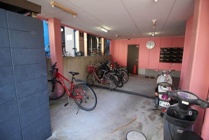 ハートビルの物件外観写真