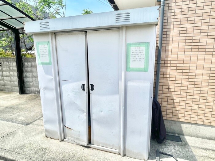 レイクハイツの物件外観写真