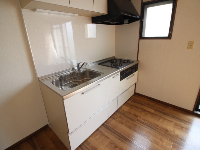 ラ・メゾンクレ－ルの物件内観写真