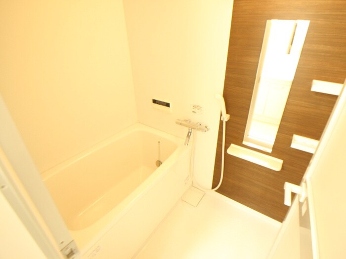 ラ・メゾンクレ－ルの物件内観写真