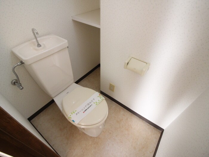 ラ・メゾンクレ－ルの物件内観写真