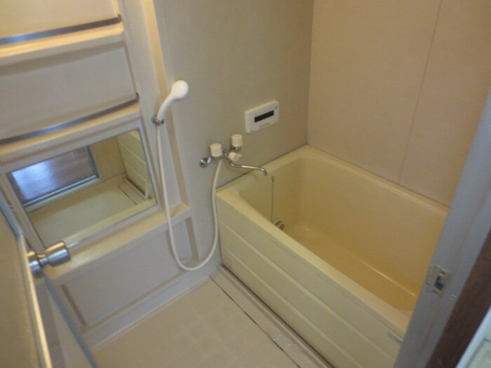 ラ・メゾンクレ－ルの物件内観写真