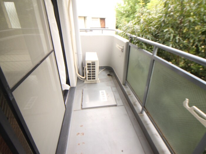 ラ・メゾンクレ－ルの物件内観写真