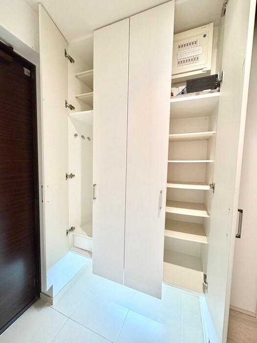 ﾘﾊﾞｰｶﾞｰﾃﾞﾝ千里中央あかり絵のﾐﾁの物件内観写真