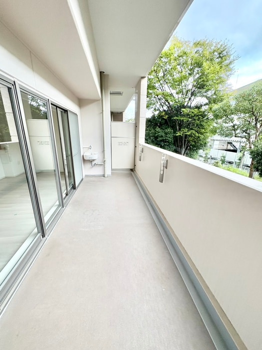 ﾘﾊﾞｰｶﾞｰﾃﾞﾝ千里中央あかり絵のﾐﾁの物件内観写真