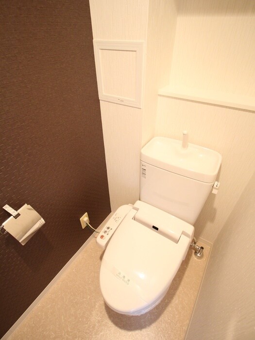 アスール江坂３ｒｄの物件内観写真