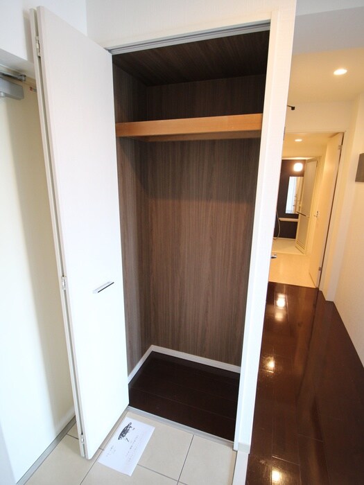 アスール江坂３ｒｄの物件内観写真