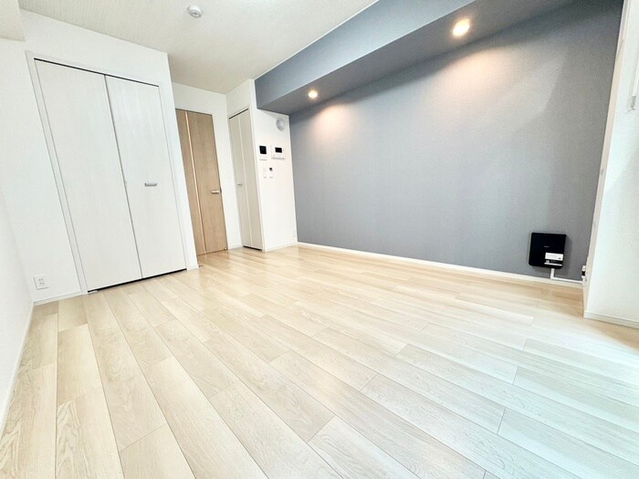 ウエストコミタリアⅢの物件内観写真