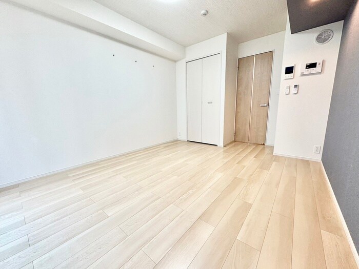 ウエストコミタリアⅢの物件内観写真