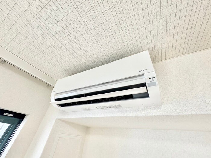 ウエストコミタリアⅢの物件内観写真