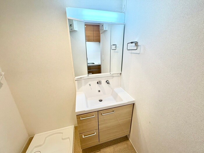 ウエストコミタリアⅢの物件内観写真