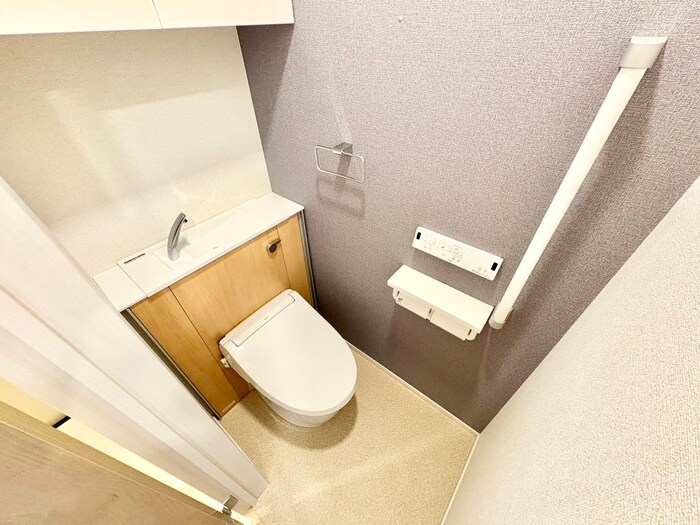 ウエストコミタリアⅢの物件内観写真