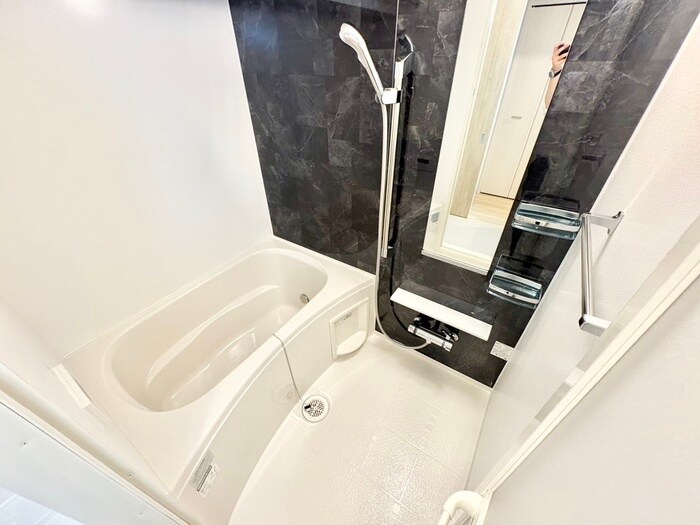 ウエストコミタリアⅢの物件内観写真