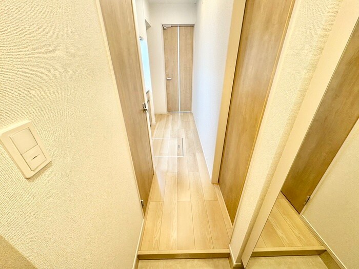 ウエストコミタリアⅢの物件内観写真