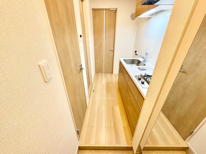 ウエストコミタリアⅢの物件内観写真