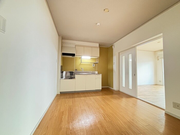 メゾンドール東条の物件内観写真