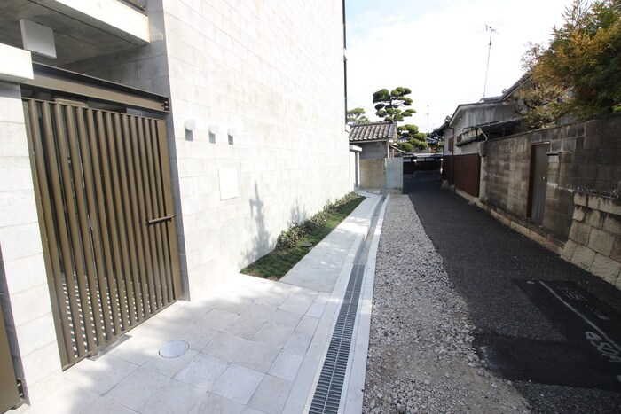 ピアスアパートの物件外観写真