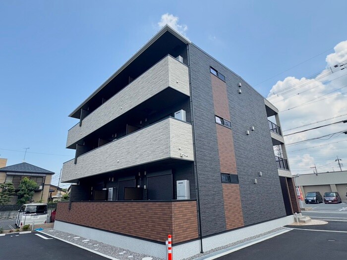 サニーサイド・レオの物件外観写真