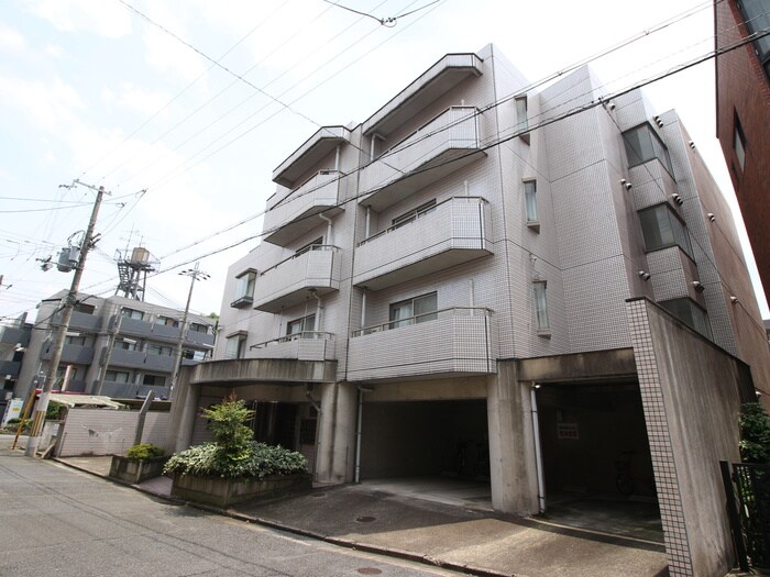 ラ・ヴィ一乗寺の物件外観写真