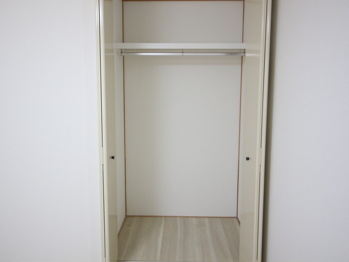 ｻﾝｳﾞｨﾚｯｼﾞ21の物件内観写真