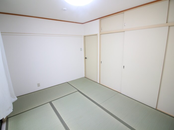 ｻﾝｳﾞｨﾚｯｼﾞ21の物件内観写真