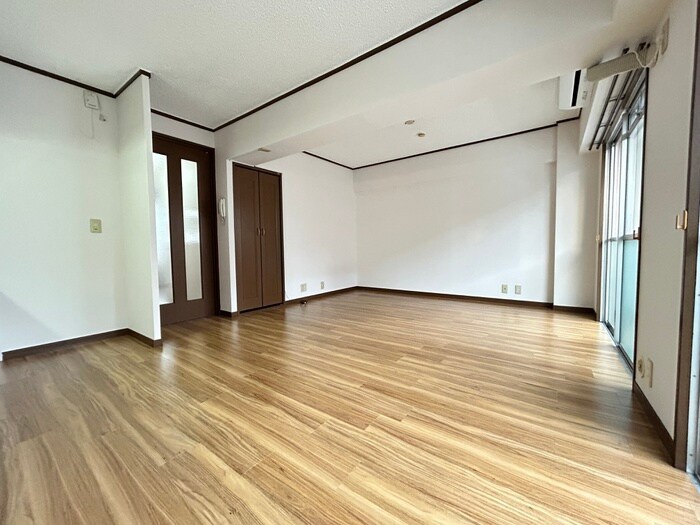 テラジハイツ１号館の物件内観写真