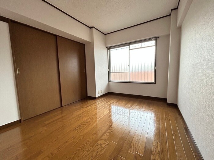テラジハイツ１号館の物件内観写真