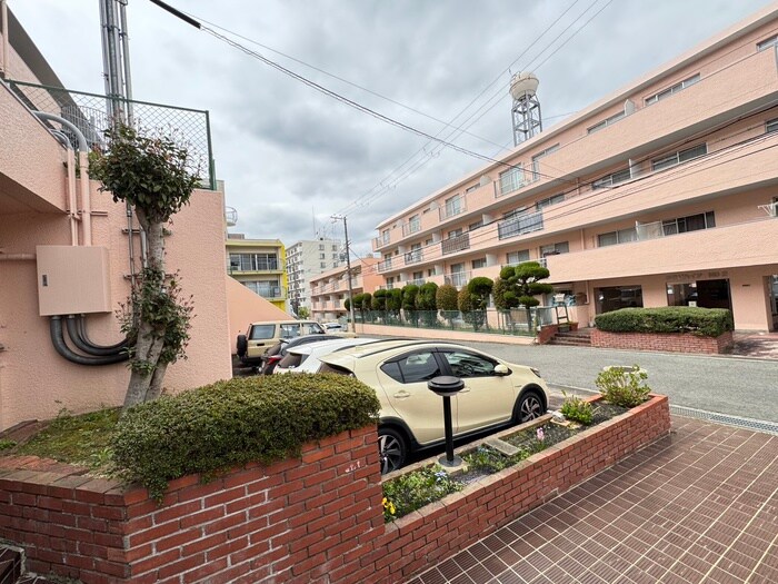 テラジハイツ１号館の物件外観写真