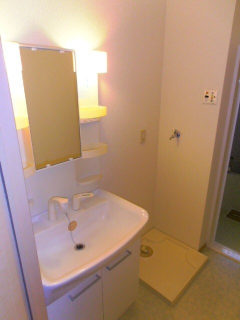 ロイヤル倉治Ｂ棟の物件内観写真