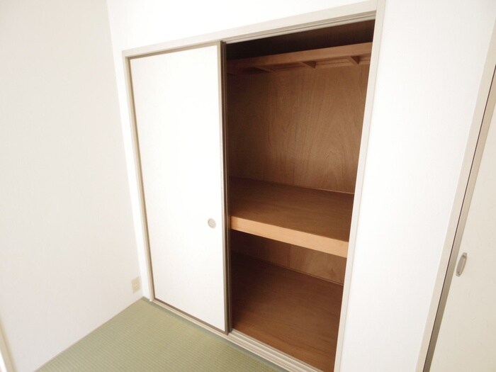 ヴィラウィステリアの物件内観写真