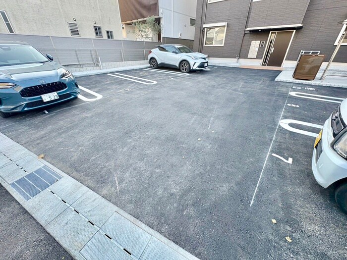 UTATAの物件外観写真