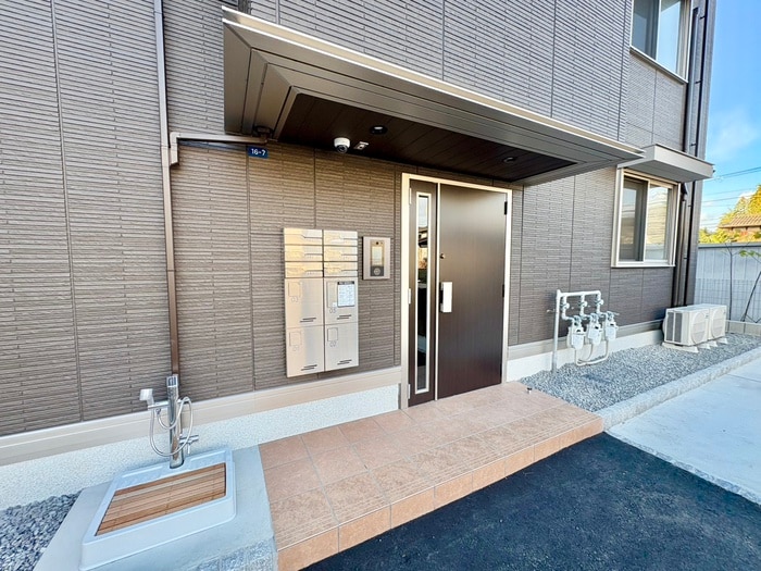 UTATAの物件外観写真