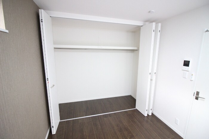 パインコート曽根東町の物件内観写真