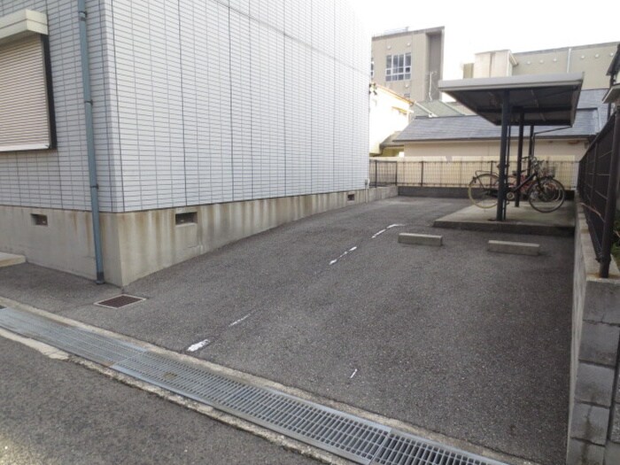 コニ－行幸の物件外観写真