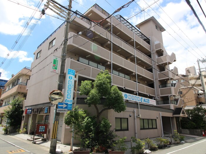 シェルデュ甲子園口の物件外観写真