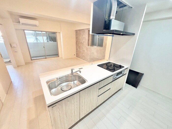 スプランディッド上本町westの物件内観写真