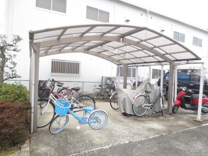 中野イングスの物件外観写真