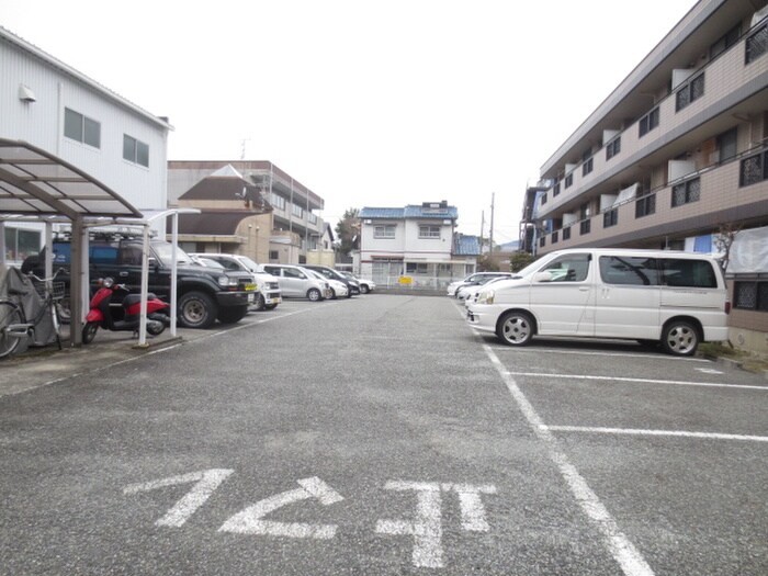 中野イングスの物件外観写真