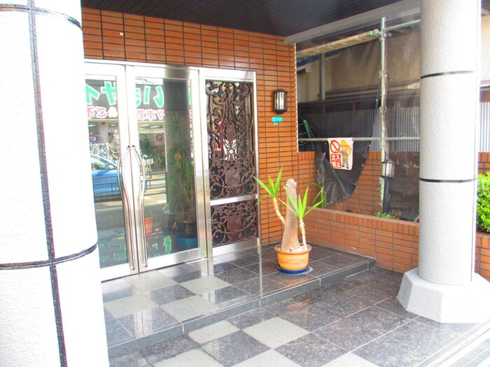 ガ－デンコ－ト平野南の物件外観写真