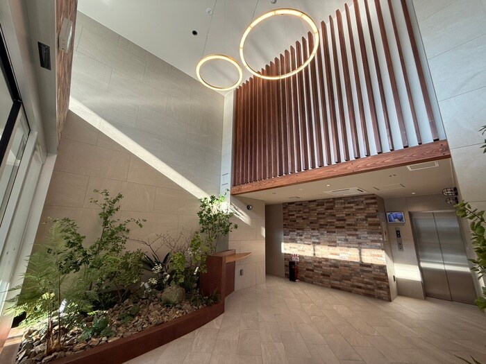 エメルミナ豊中岡町の物件外観写真