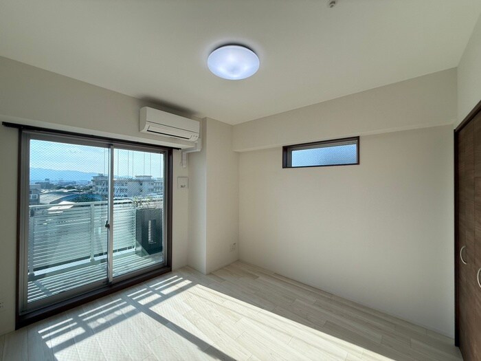 エメルミナ豊中岡町の物件内観写真