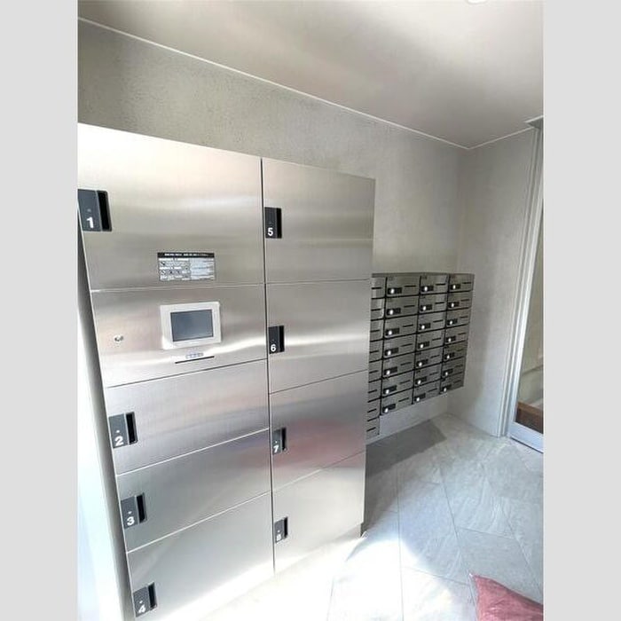 エメルミナ豊中岡町の物件外観写真