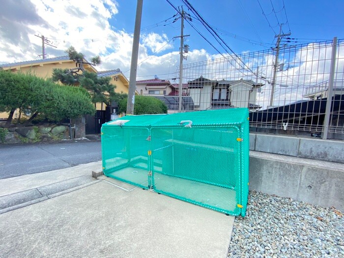 シロイエ石切の物件外観写真