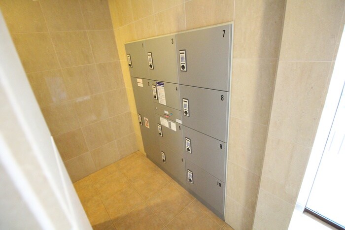 ﾌﾟﾚｻﾝｽ神戸裁判所前ﾃﾞﾘｼｱ(1104)の物件外観写真