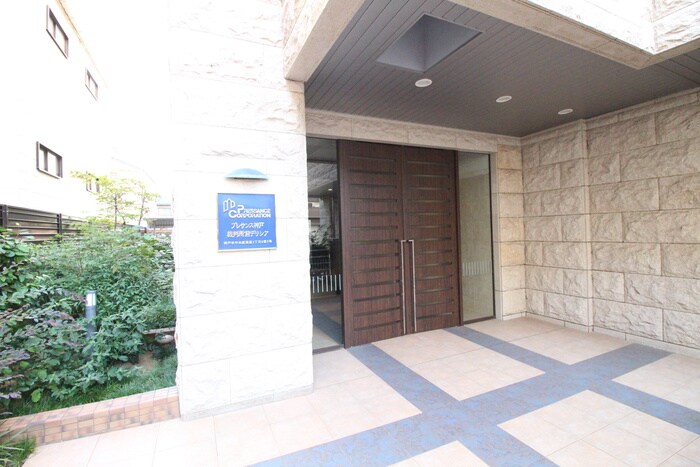 ﾌﾟﾚｻﾝｽ神戸裁判所前ﾃﾞﾘｼｱ(1104)の物件外観写真