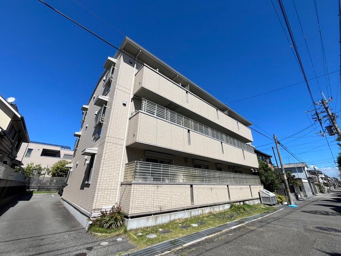 ペルルⅡの物件外観写真