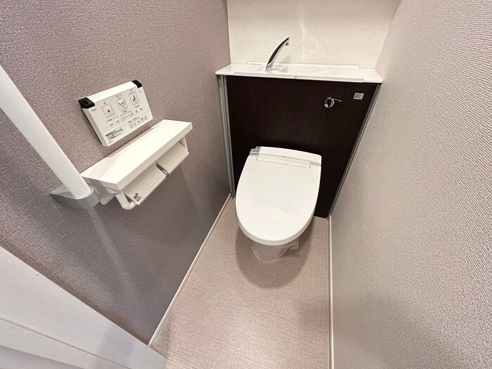 アコテドゥ・パークの物件内観写真