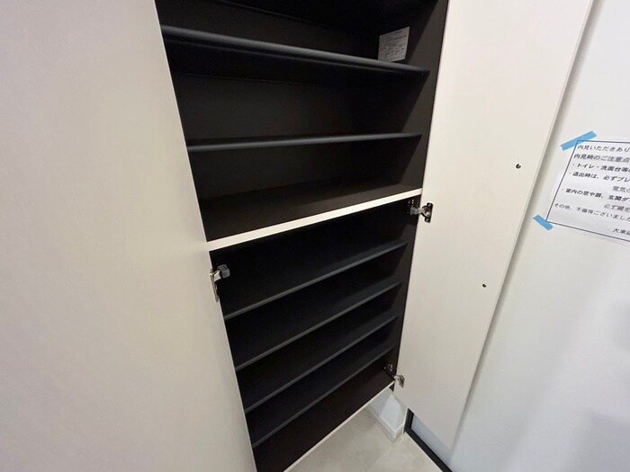 アコテドゥ・パークの物件内観写真