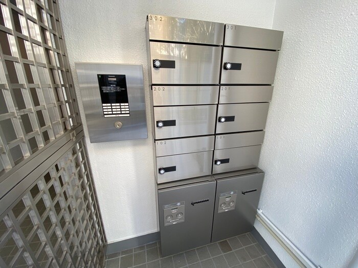 ハウス帝塚山の物件外観写真